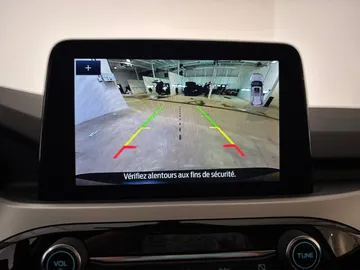 2022 Ford Escape - image 21