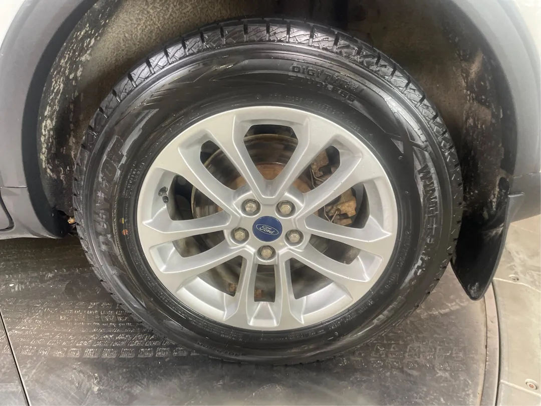 2020 Ford Escape — photo 5