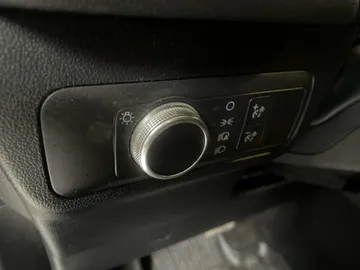 2020 Ford Escape - image 17