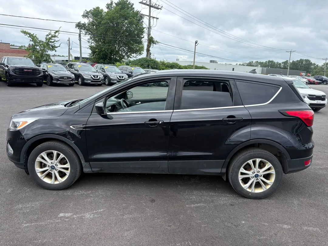 2019 Ford Escape — photo 4