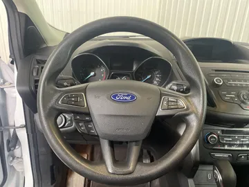 2018 Ford Escape - image 16