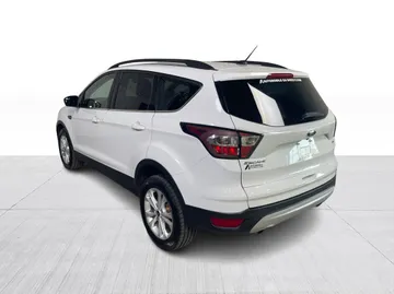2018 Ford Escape - image 10