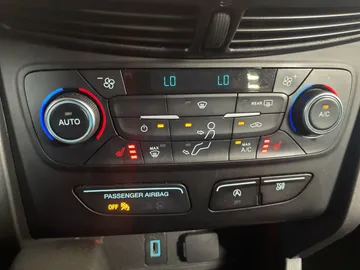 2018 Ford Escape - image 20