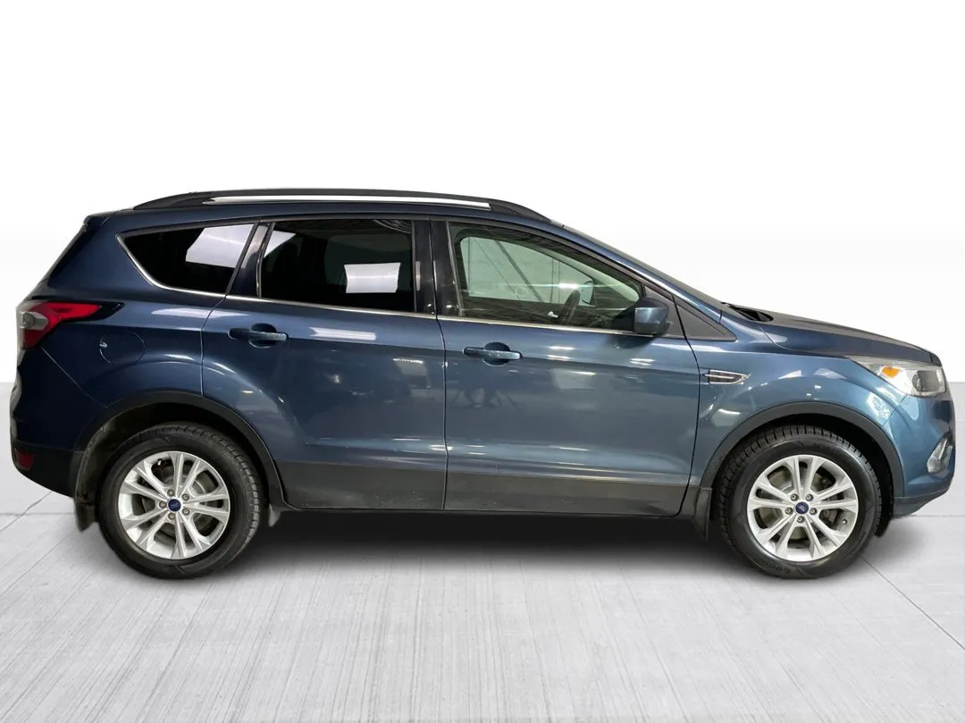 2018 Ford Escape — photo 2