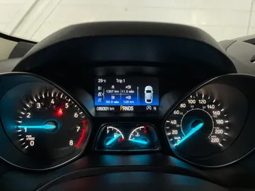 2018 Ford Escape - image 15