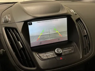 2019 Ford Escape - image 19