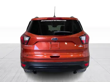 2019 Ford Escape - image 12
