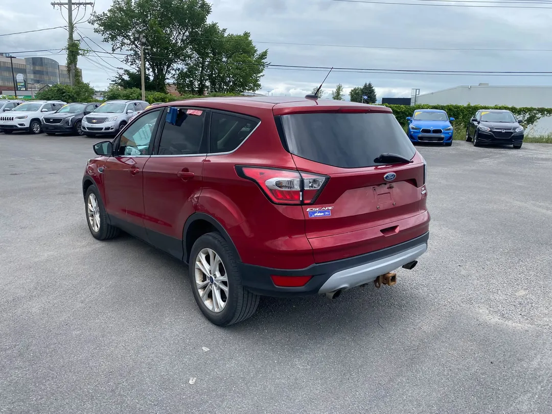 2017 Ford Escape — photo 5