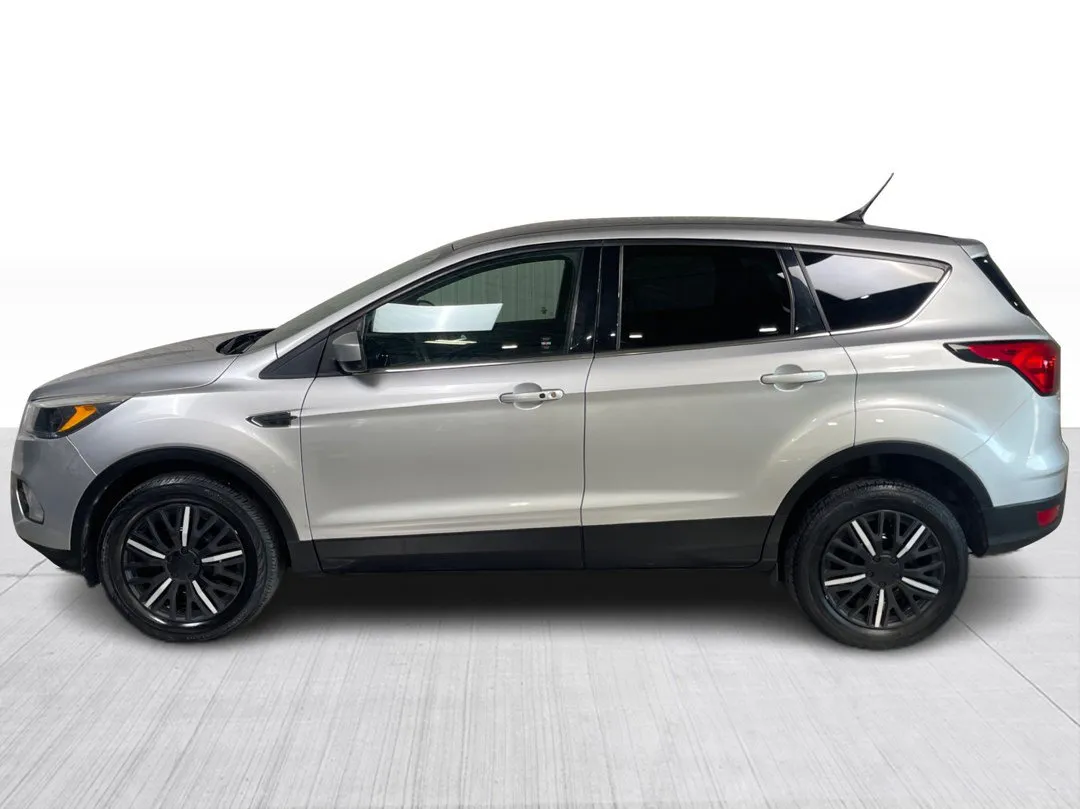 2019 Ford Escape — photo 7