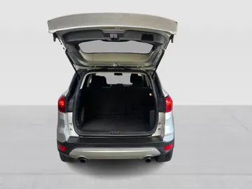 2019 Ford Escape - image 11