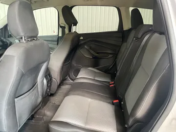 2019 Ford Escape - image 13