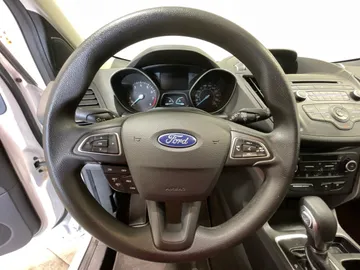 2018 Ford Escape - image 21
