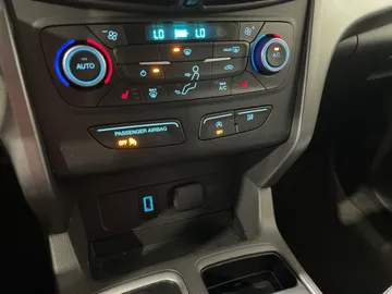 2018 Ford Escape - image 19