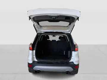 2017 Ford Escape - image 12