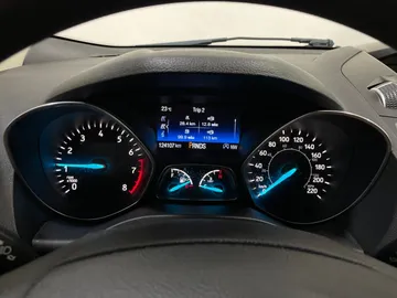 2017 Ford Escape - image 15