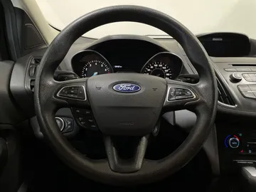 2017 Ford Escape - image 20