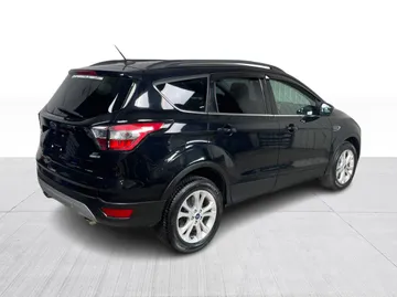 2017 Ford Escape - image 13