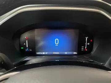 2023 Ford Escape - image 14
