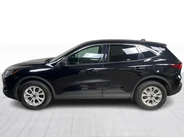 2023 Ford Escape - image 4
