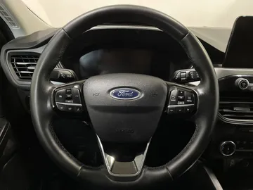2024 Ford Escape - image 23
