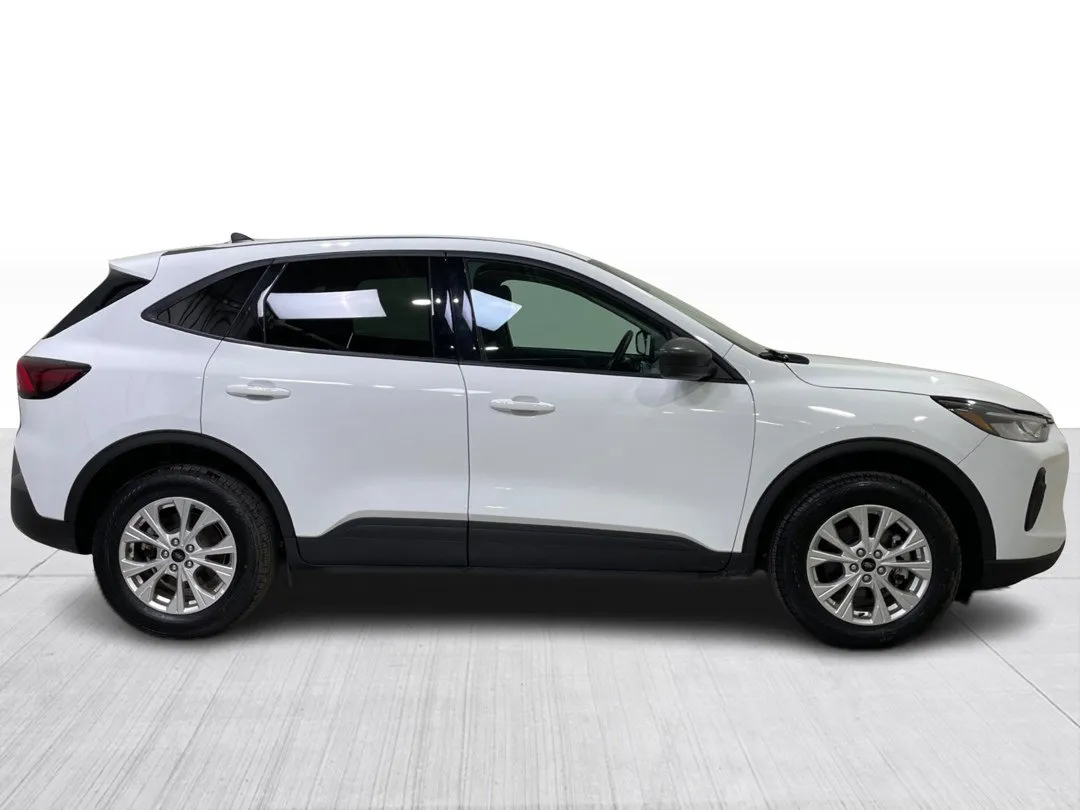 2025 Ford Escape for sale - photo 2