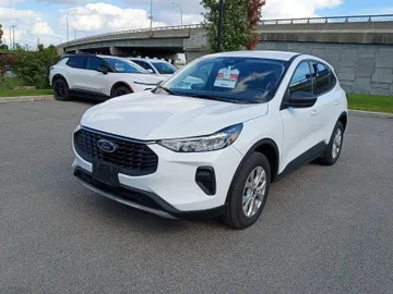 2025 Ford Escape - image 3