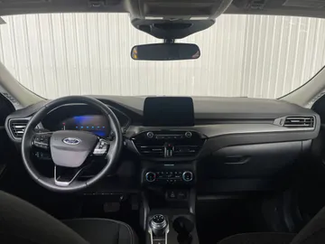 2024 Ford Escape - image 4