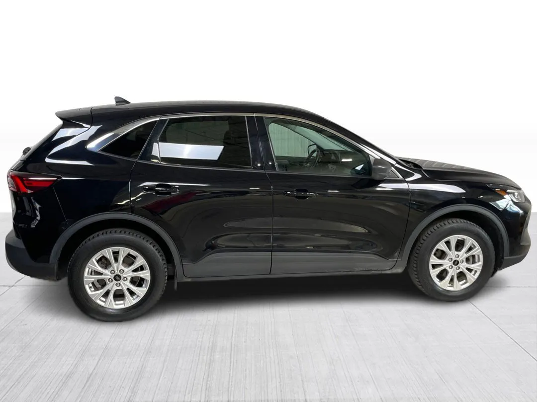 2024 Ford Escape for sale - photo 2
