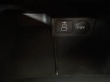 2024 Ford Escape - image 28