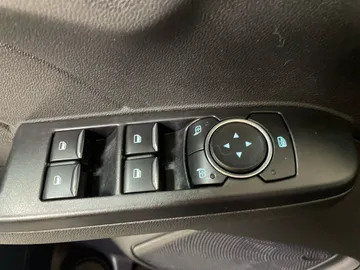 2024 Ford Escape - image 25