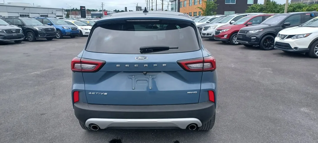 2025 Ford Escape — photo 6
