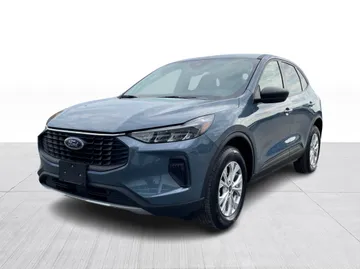 2025 Ford Escape - image 9