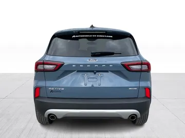 2025 Ford Escape - image 12