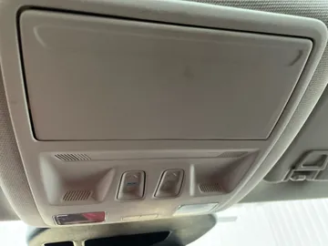 2022 Ford Escape - image 17
