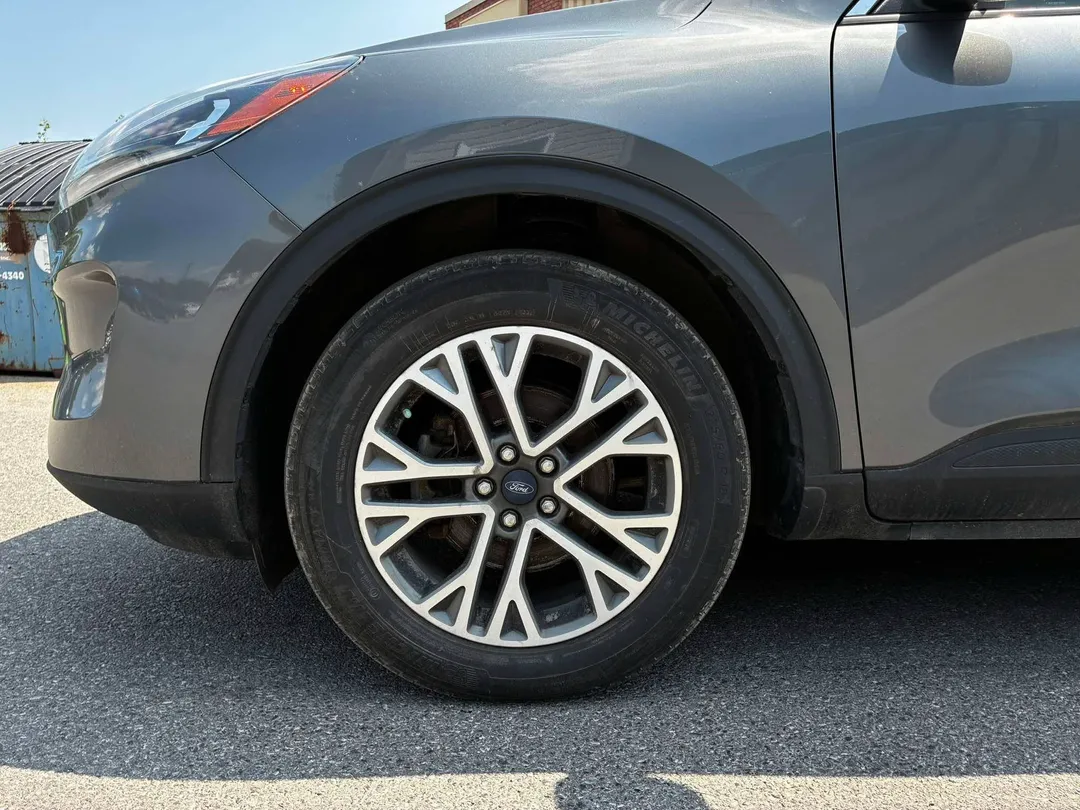 2022 Ford Escape — photo 6