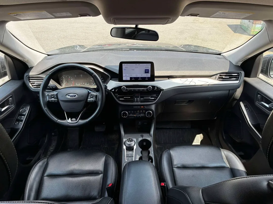 2022 Ford Escape — photo 8