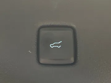 2022 Ford Escape - image 16