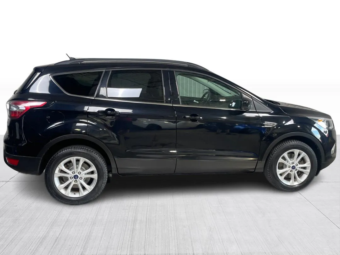 2018 Ford Escape — photo 2
