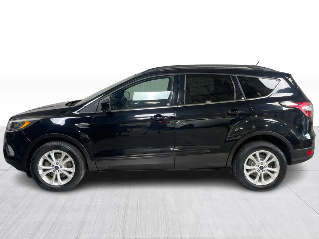 2018 Ford Escape — photo 8
