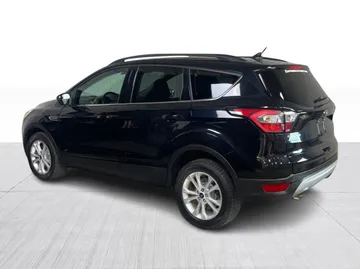 2018 Ford Escape - image 10