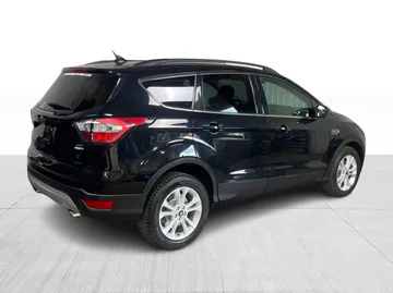2018 Ford Escape - image 13