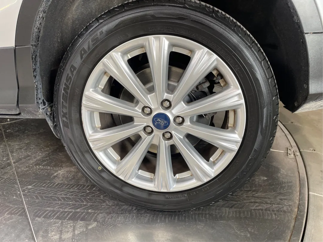 2019 Ford Escape — photo 6