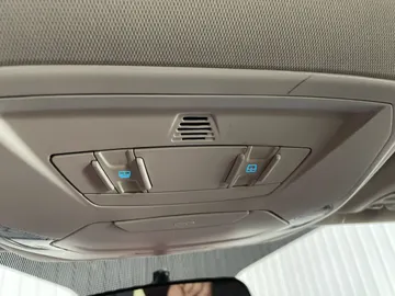 2019 Ford Escape - image 16