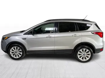 2019 Ford Escape - image 10
