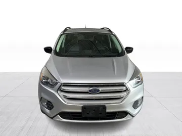 2019 Ford Escape - image 8