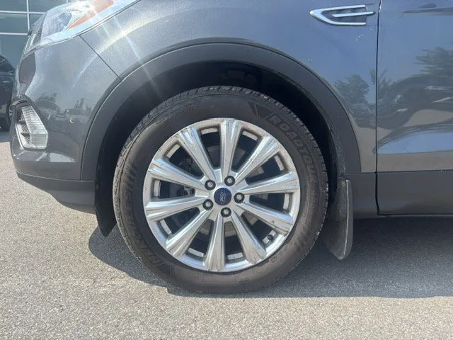 2019 Ford Escape — photo 6