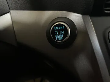 2019 Ford Escape - image 21