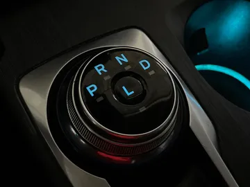 2021 Ford Escape - image 33