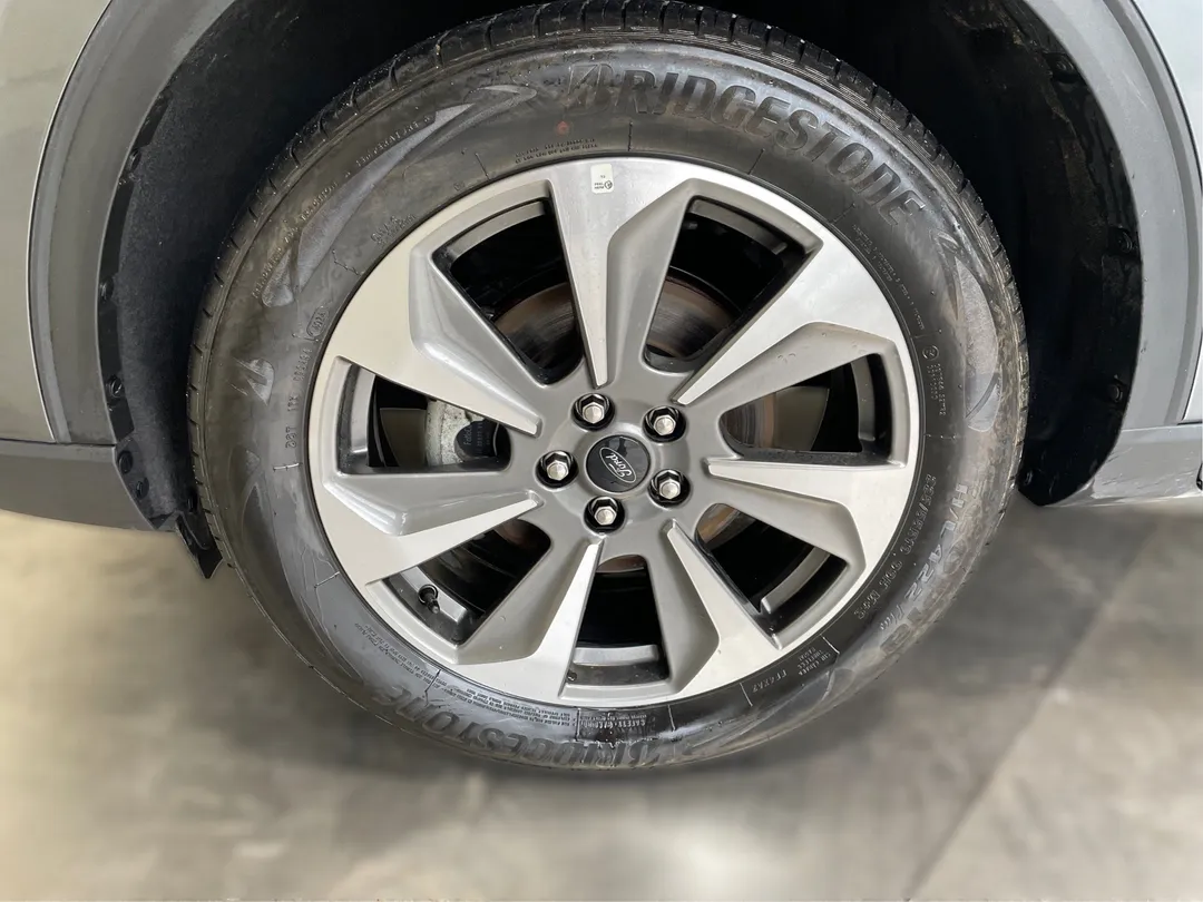 2025 Ford Escape — photo 5