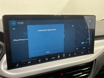 2025 Ford Escape - image 7